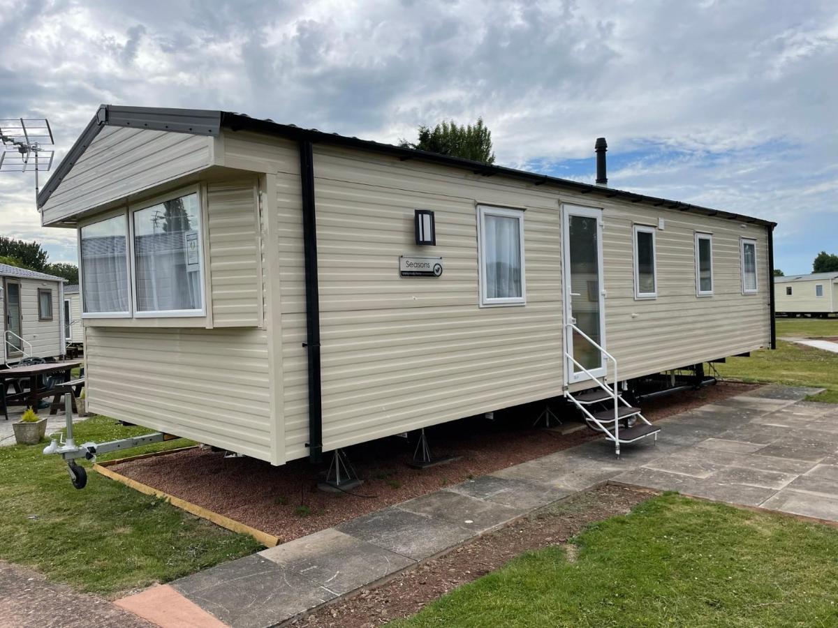 Tidal caravan Minehead Exterior foto